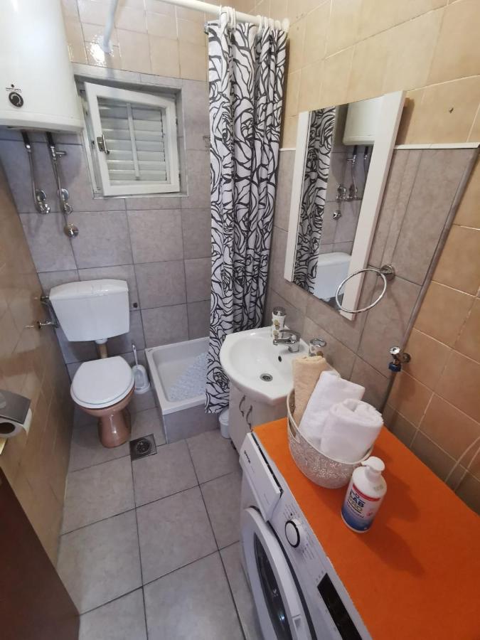 Apartment Ana Kastel Sucurac Екстер'єр фото